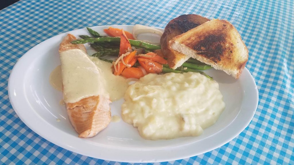 Luna Sea Fish House The Best Yachats Seafood Restaurant!